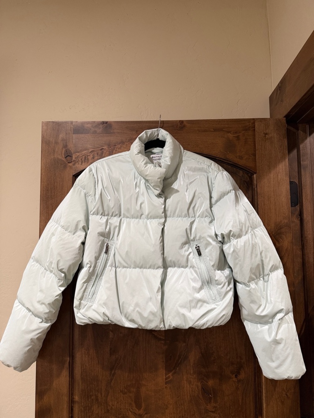 Athleta Women's Light Mint Cropped Puffer Jacket